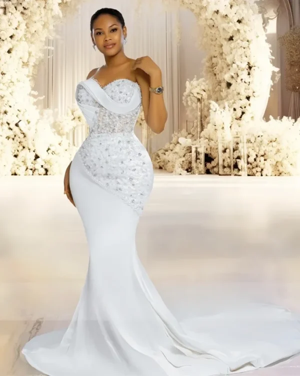 Flavinke فساتين زفاف فاخرة مخصصة لؤلؤ حورية البحر على شكل قلب مطرز بالكريستال فستان زفاف Vestido De Noiva 2025